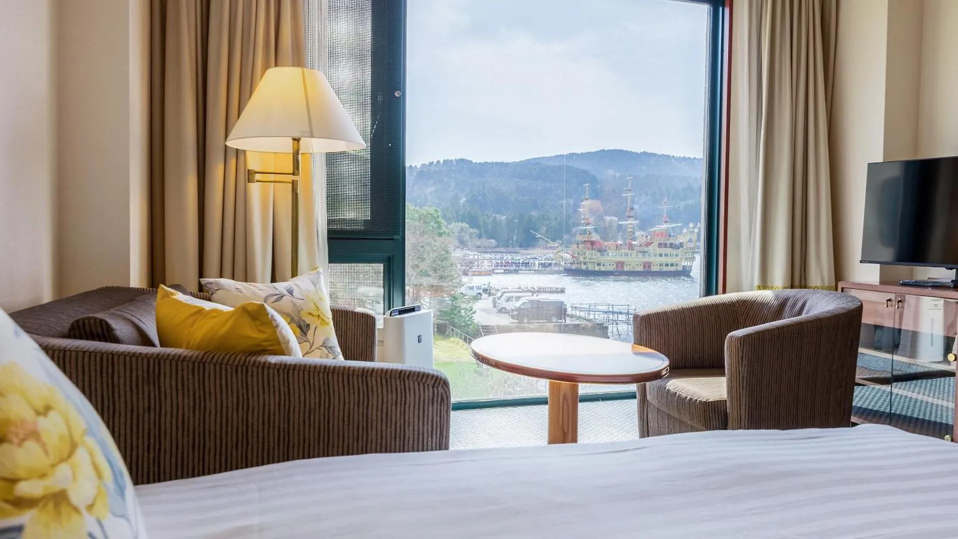Hakone Hotel 4*,  Япония